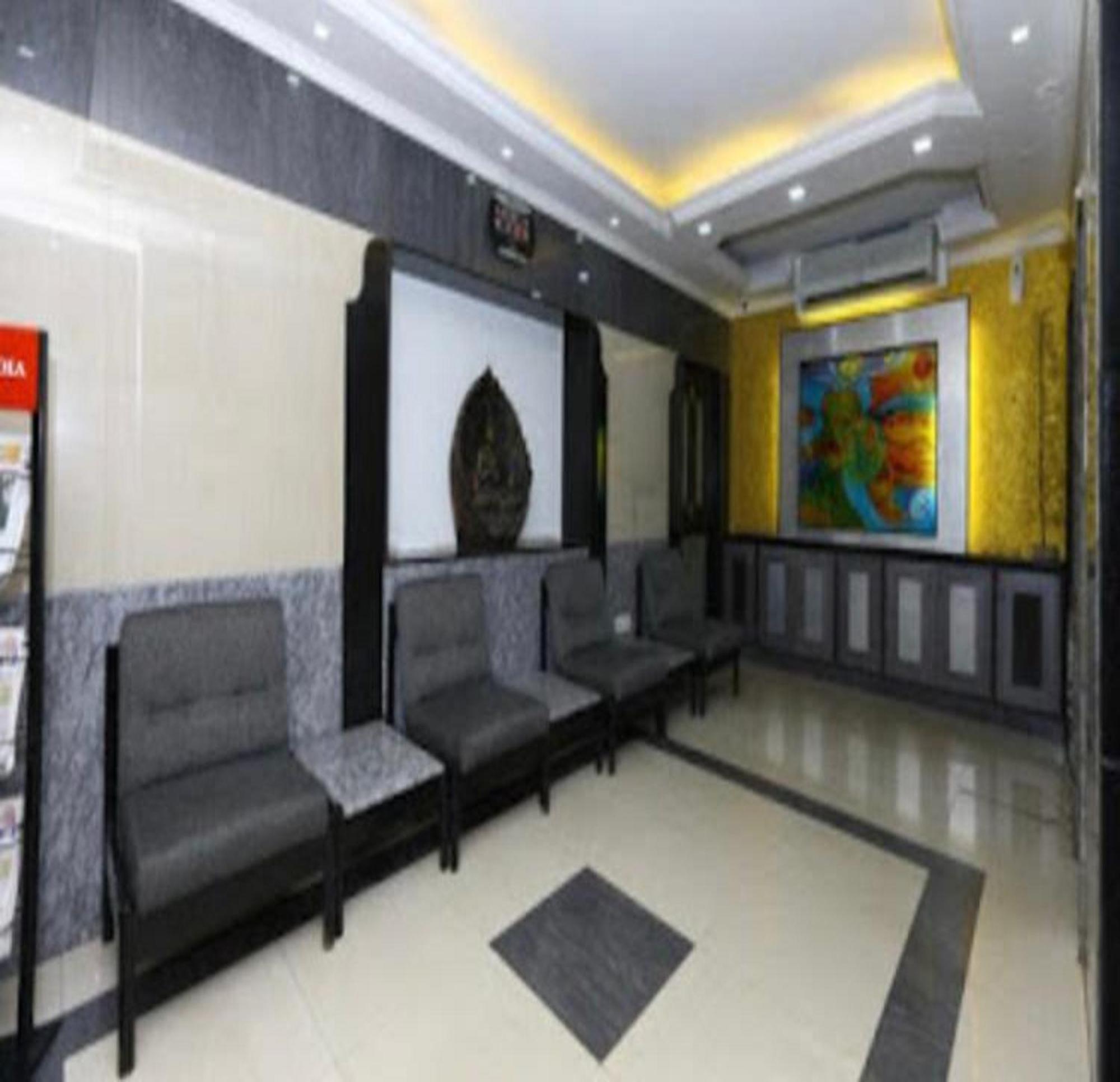 Navaratna Delight Coimbatore Extérieur photo