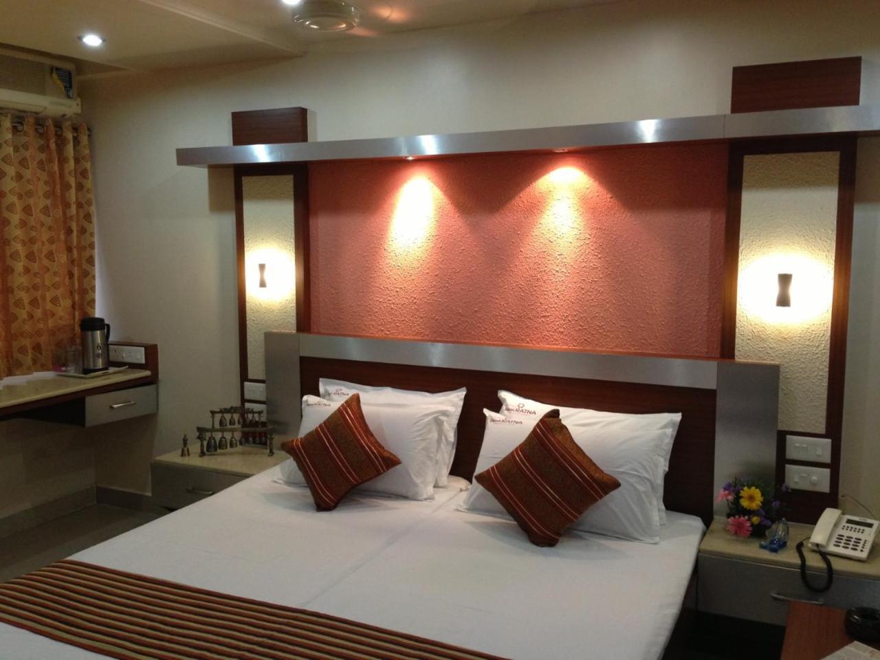 Navaratna Delight Coimbatore Extérieur photo