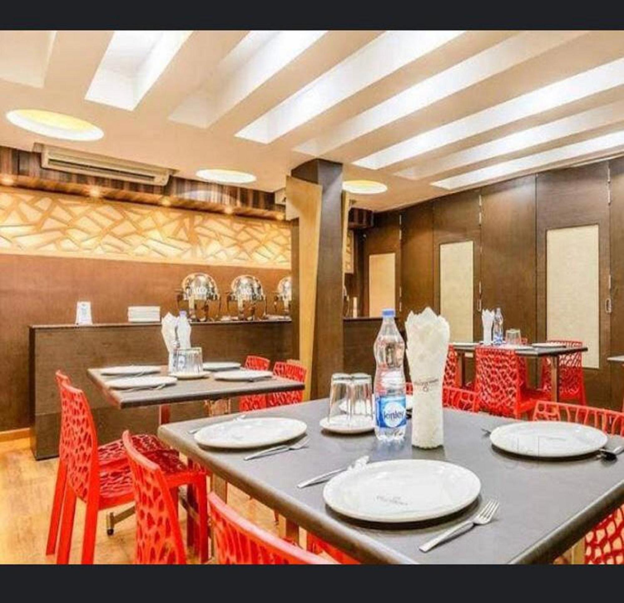 Navaratna Delight Coimbatore Extérieur photo